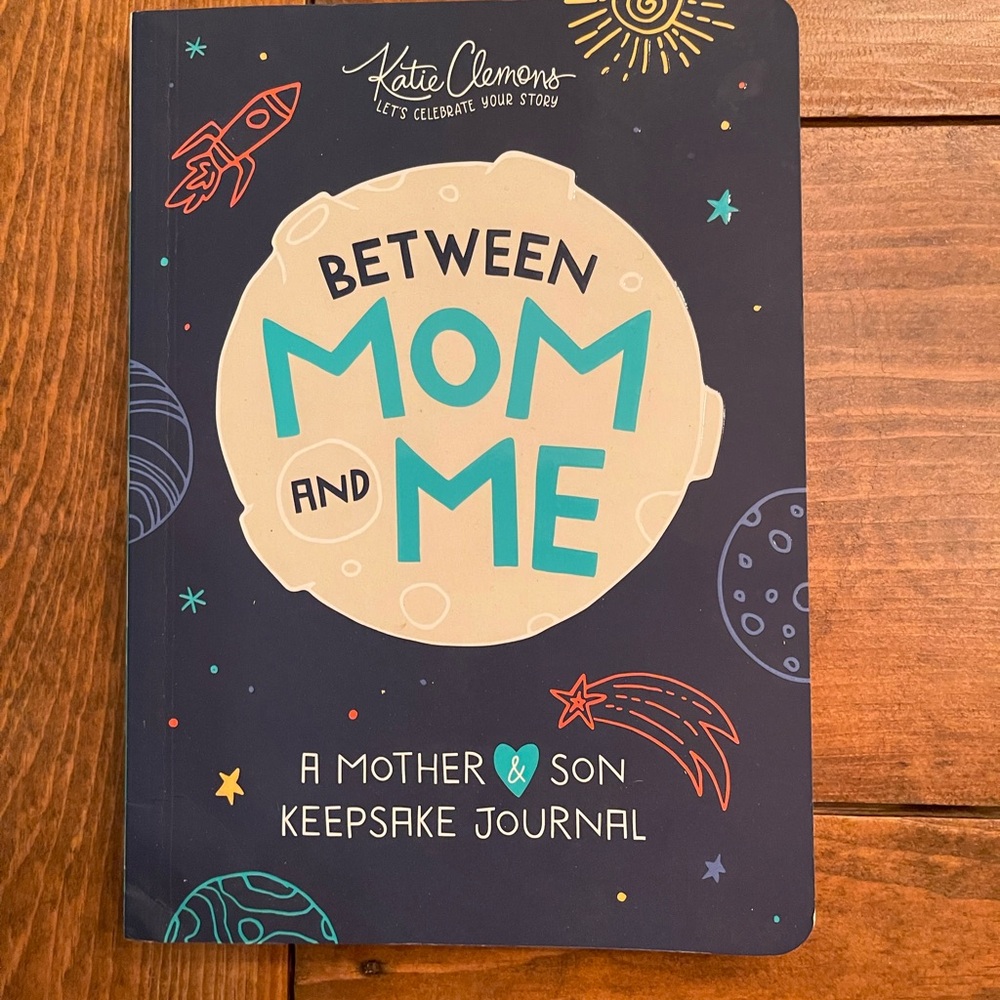 Between Mom and Me Keepsake Journal